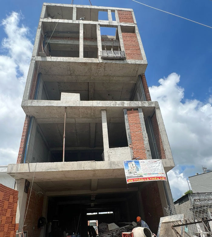 Thi công xây dựng căn hộ dịch vụ tại Hóc Môn