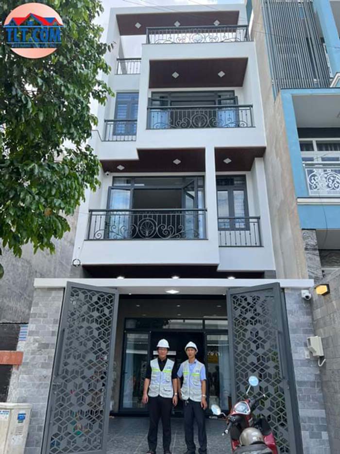 Bàn giao nhà 3 tầng sân thượng 5*15 tại Quận 12