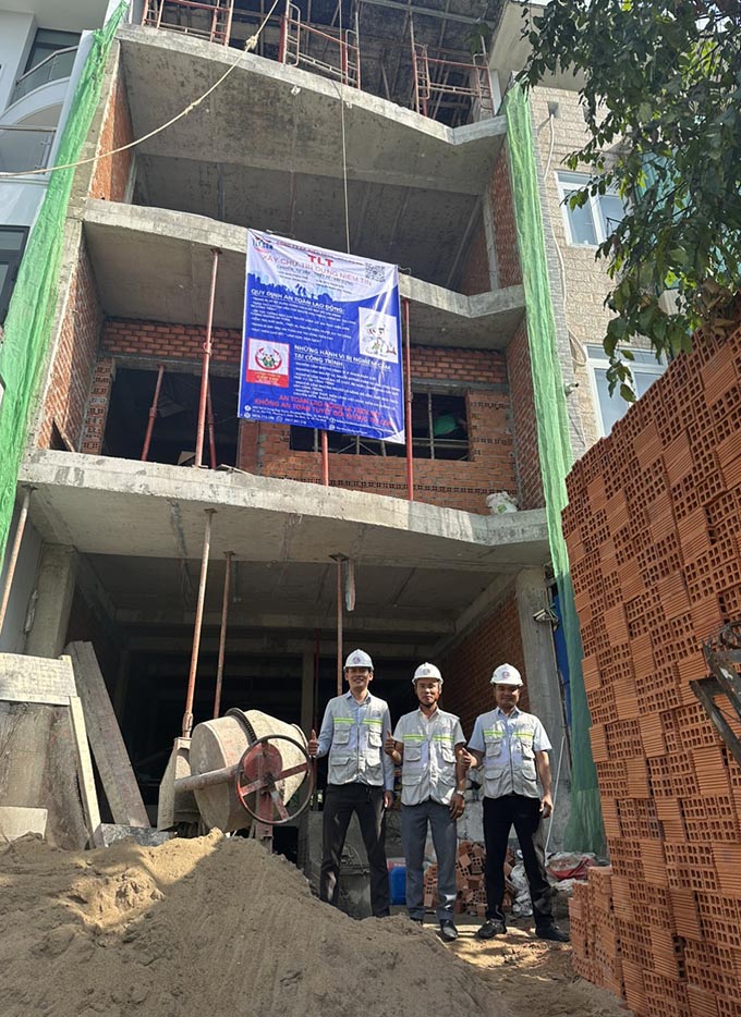 Thi công xây dựng căn hộ 1 tầng hầm, 1 lửng, 3 lầu sân thượng tại TPHCM