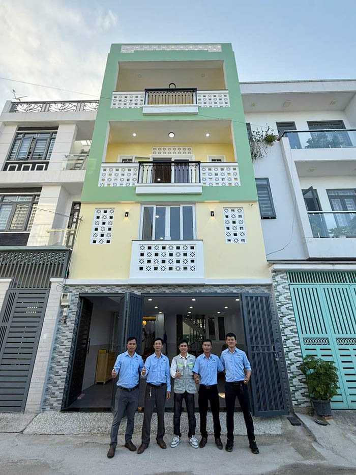 Bàn giao nhà trọn gói 1 trệt 1 lửng 2 lầu Quận 12