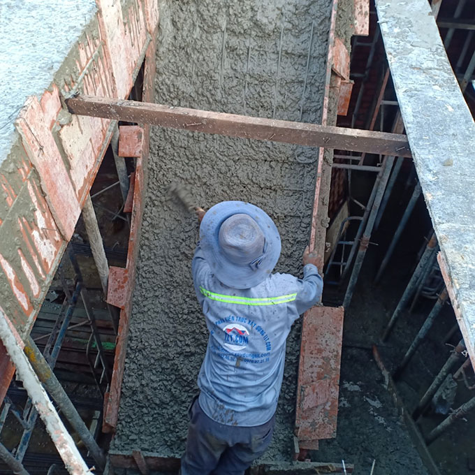 Thi công phần cầu thang