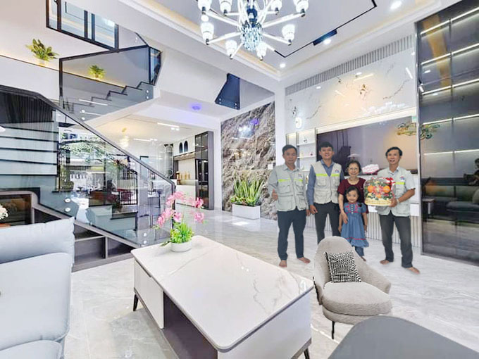 Bàn giao biệt thự hiện đại tại Bình Trưng